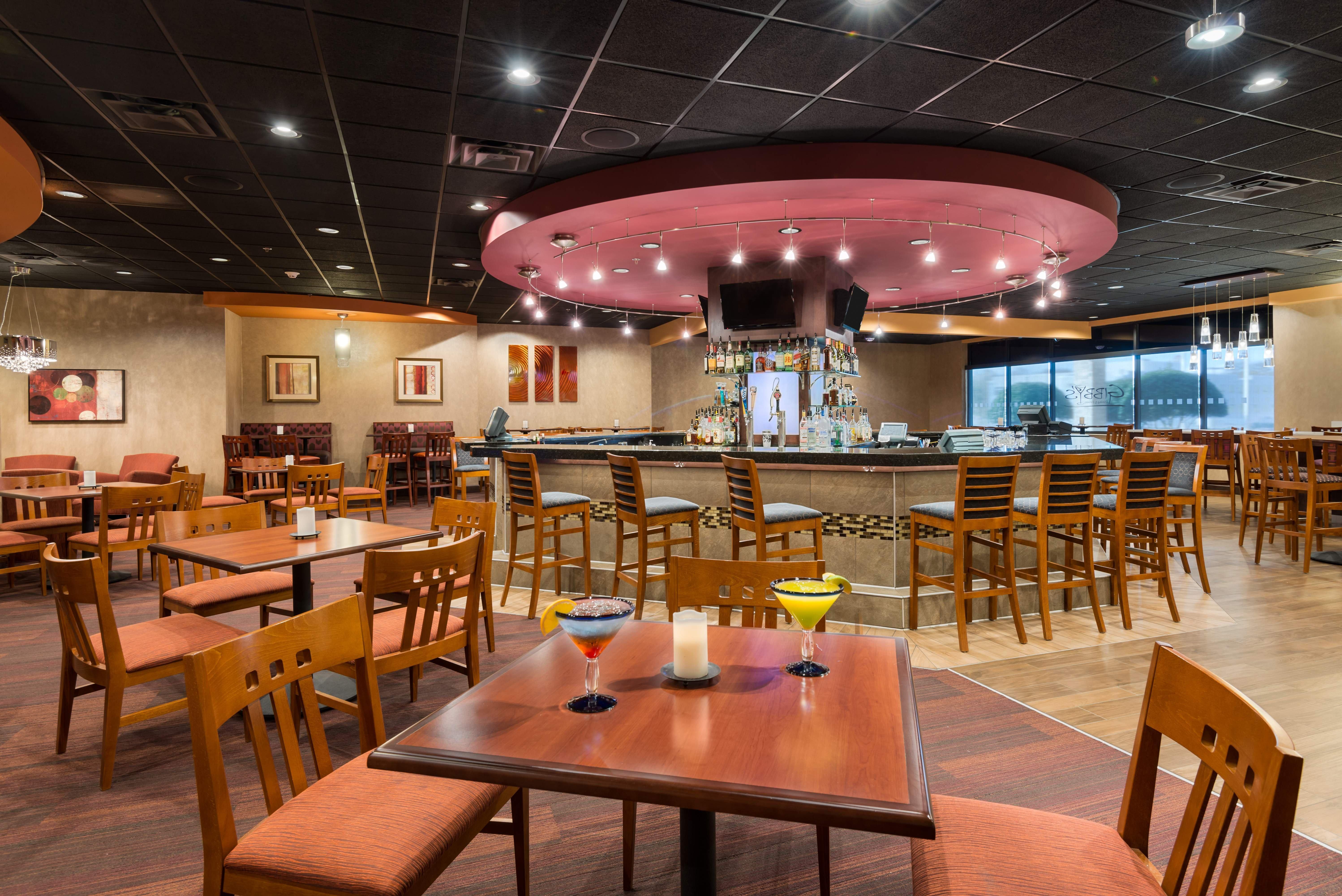 Holiday Inn Knoxville West - Cedar Bluff By Ihg Exterior photo