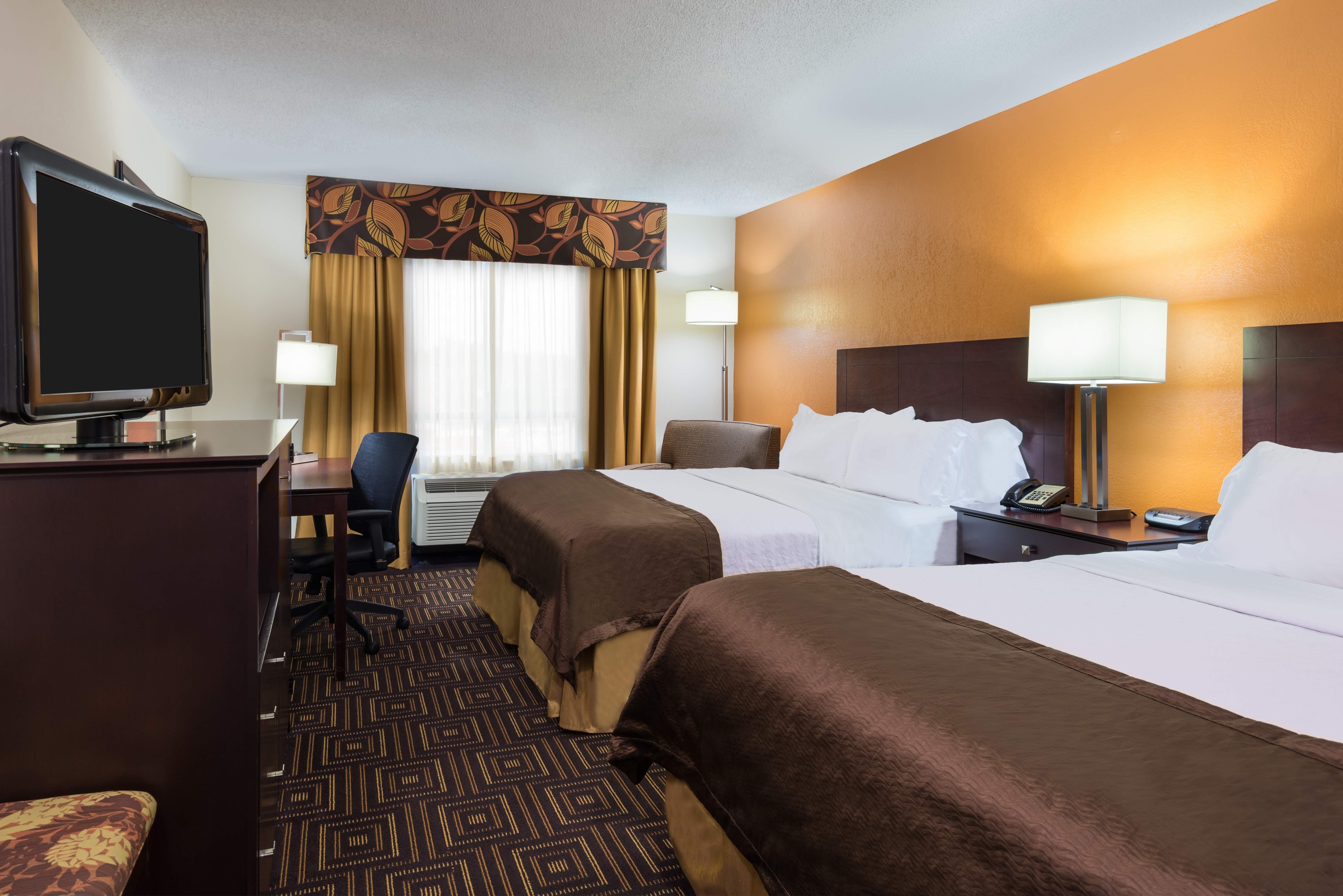 Holiday Inn Knoxville West - Cedar Bluff By Ihg Exterior photo