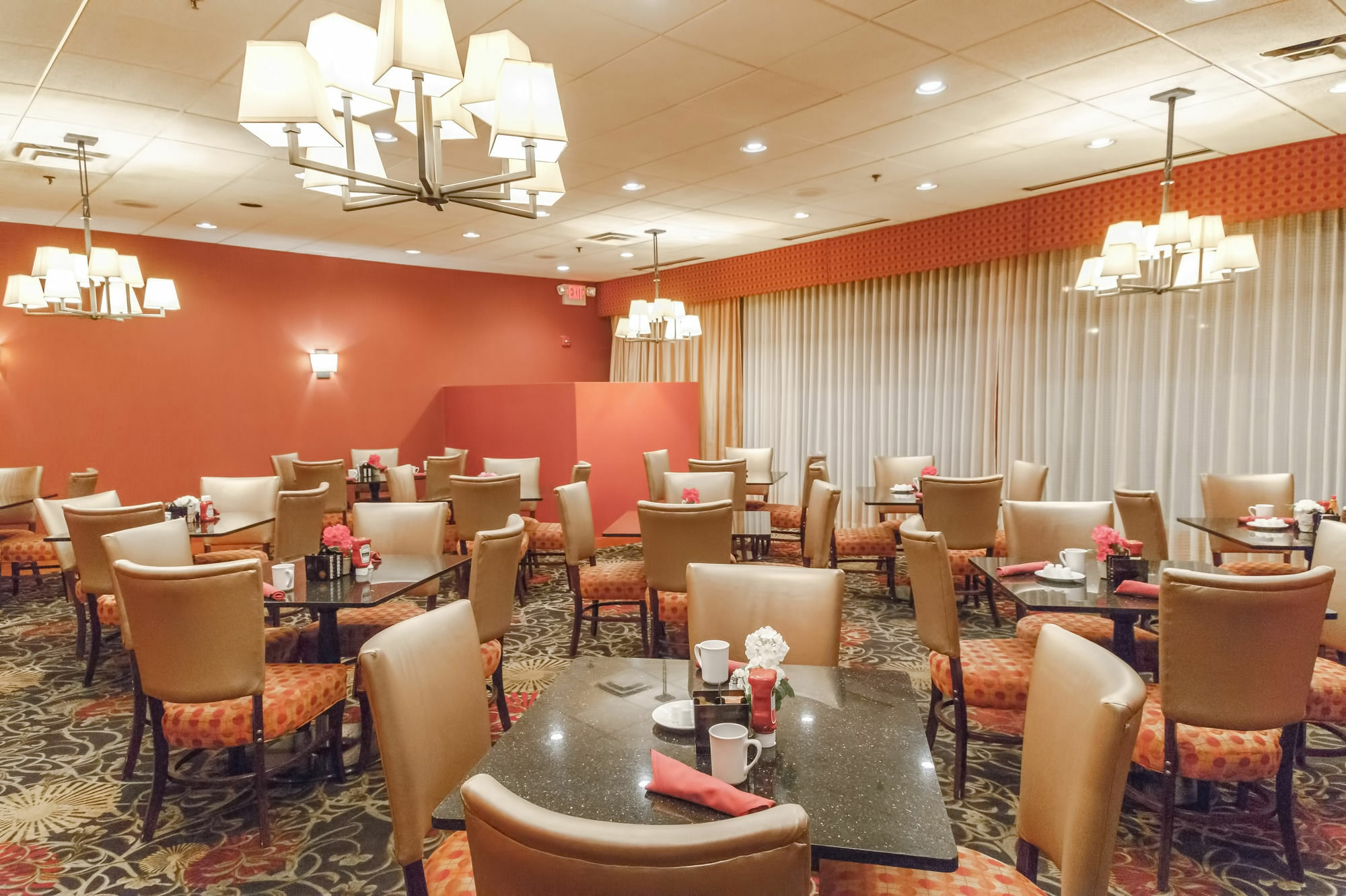 Holiday Inn Knoxville West - Cedar Bluff By Ihg Exterior photo